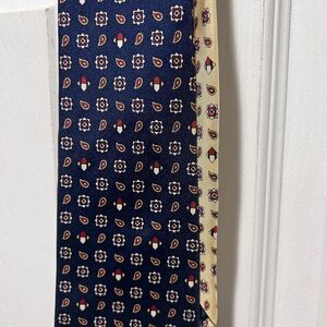 Tommy Hilfiger tie